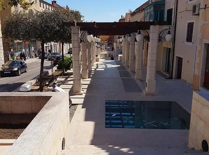 Old Market Appartement Šibenik